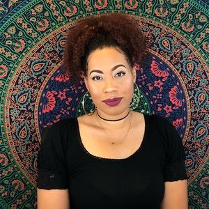 Meet your Posher, Andrea